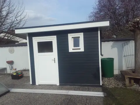 Poolhaus aus Holz – ausgeführtes Referenzprojekt 1