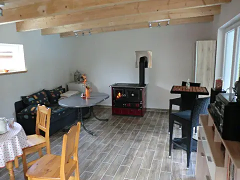 Sonderanfertigung aus Holz – ausgeführtes Referenzprojekt 12